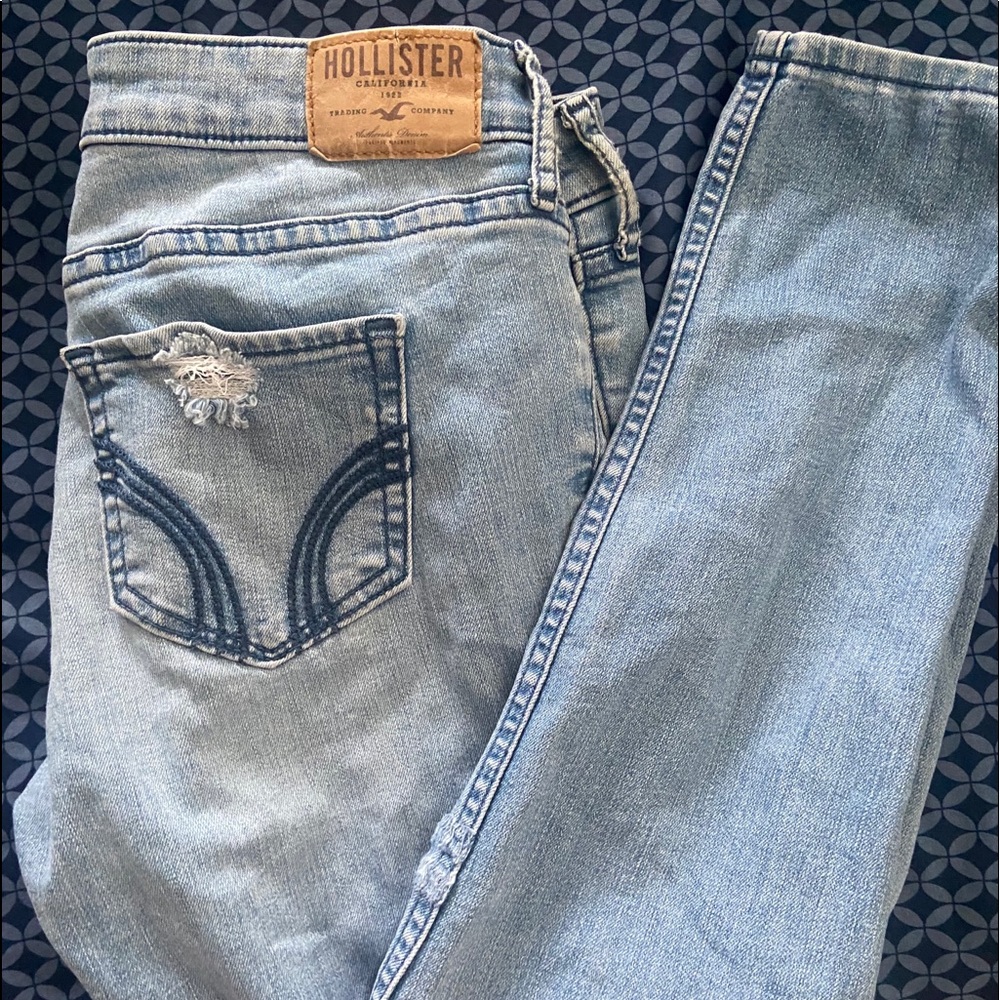 Hollister jeans